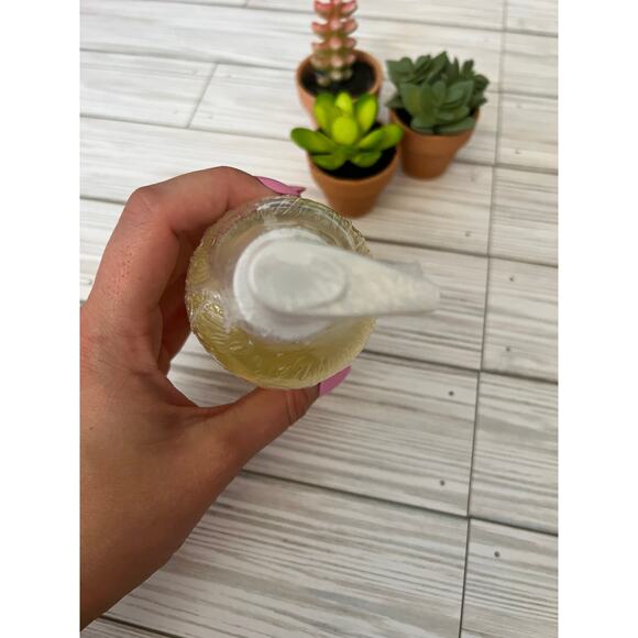 NEW Crisp 08 Spiced Vanilla Recuperative Shower Gel and Body Lotion Gift Set - Picture 7 of 13